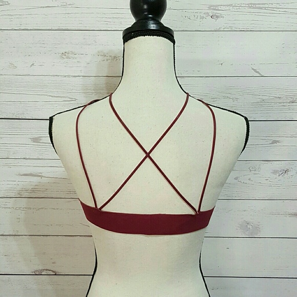 SOLD* UO Out From Under Triangle Bralette - Picture 6 of 7